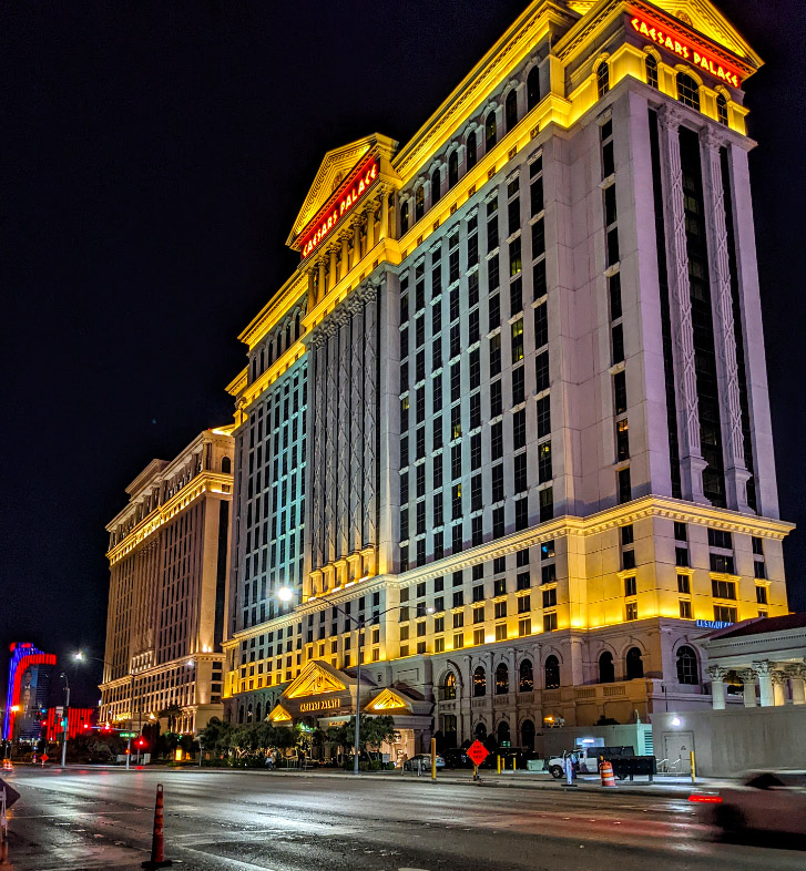 15 High-end Hotels on the Las Vegas Strip - Racquet Social